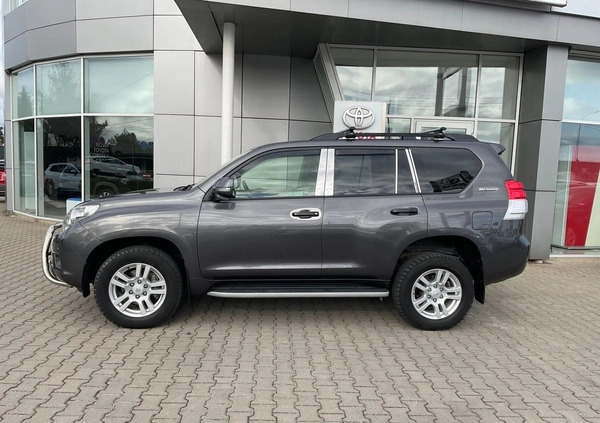 Toyota Land Cruiser cena 124900 przebieg: 148955, rok produkcji 2011 z Rzeszów małe 137